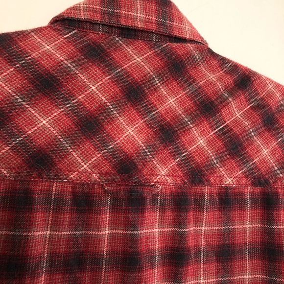 ROOTS FLANNEL BUTTON UP - Picture 5 of 6